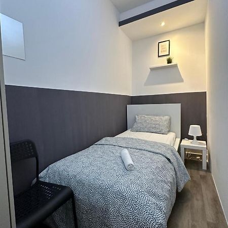 Traveller Partition Room In Al Barsha 1 Near Metro Dubai Eksteriør billede