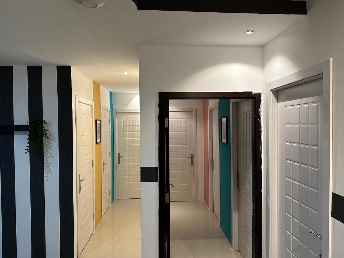 Traveller Partition Room In Al Barsha 1 Near Metro Dubai Eksteriør billede