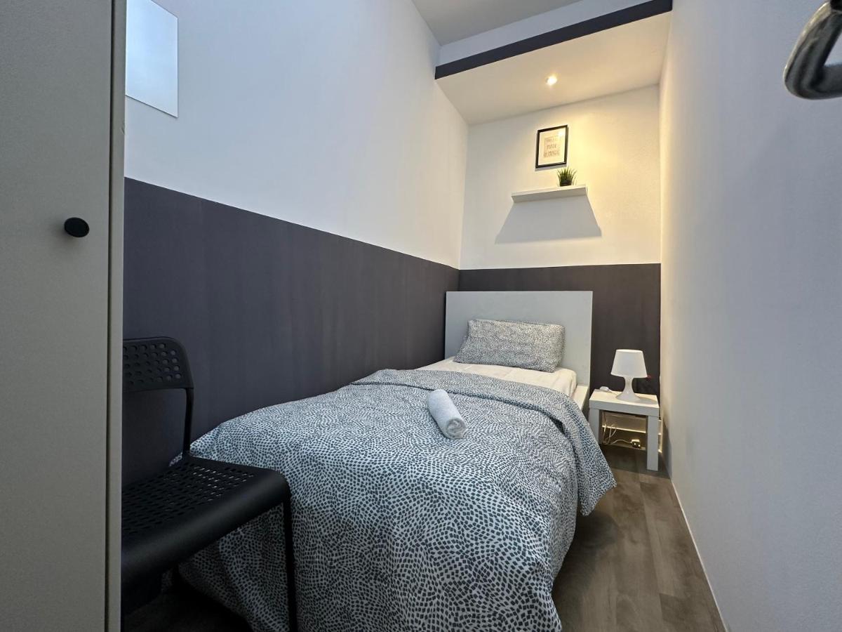 Traveller Partition Room In Al Barsha 1 Near Metro Dubai Eksteriør billede