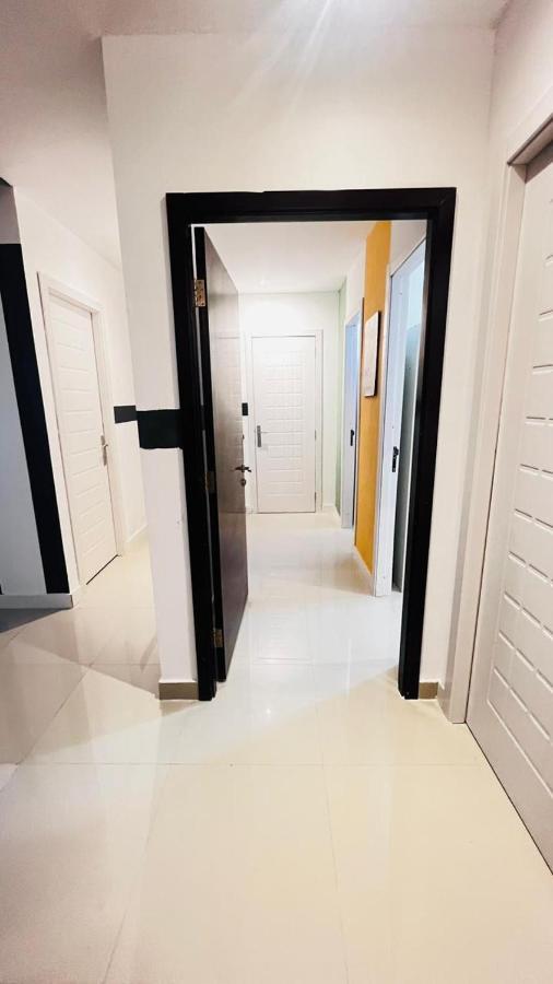Traveller Partition Room In Al Barsha 1 Near Metro Dubai Eksteriør billede